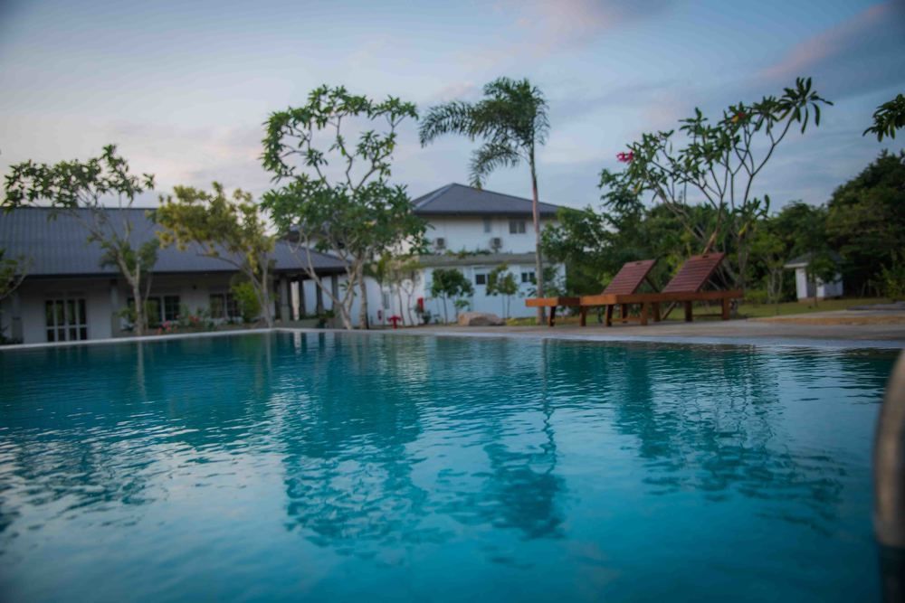Sungreen Resort Habarana Extérieur photo