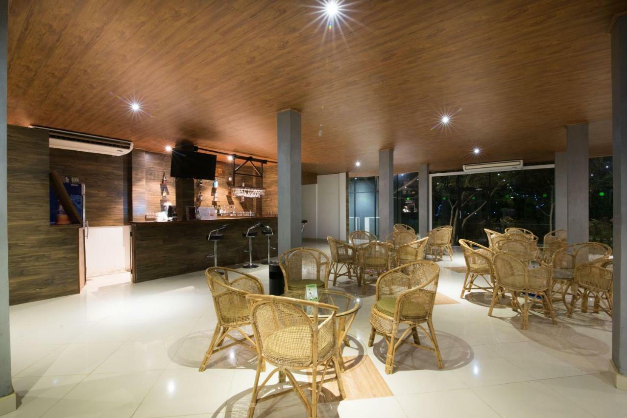 Sungreen Resort Habarana Extérieur photo