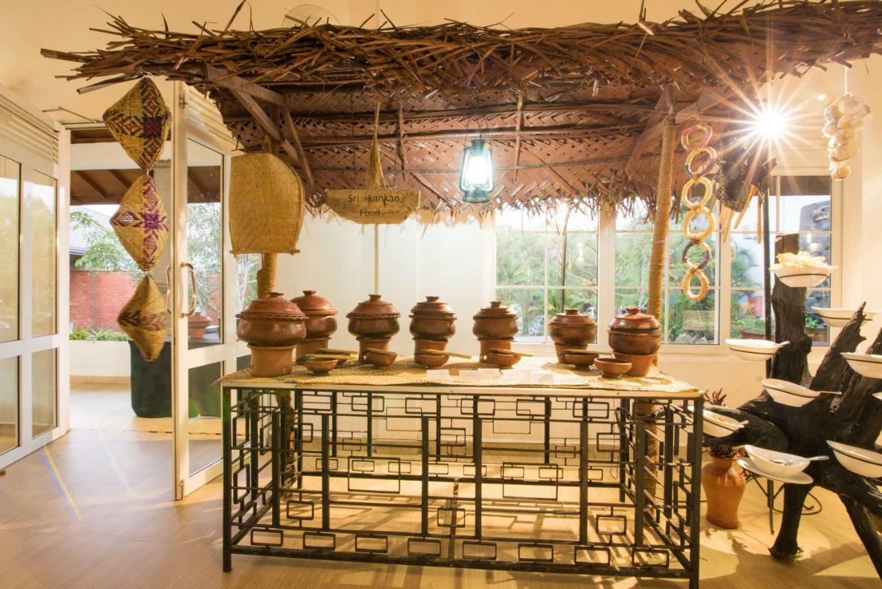 Sungreen Resort Habarana Extérieur photo